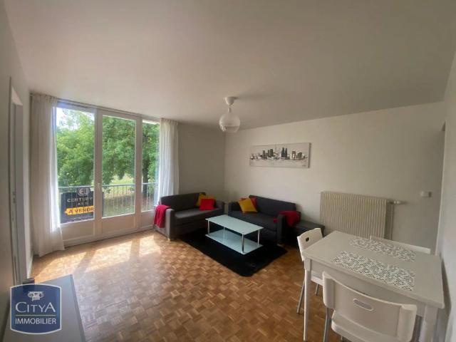 Appartement à louer 4 pièces 67.15m²