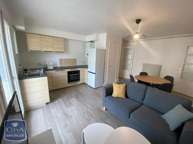Appartement à louer 4 pièces 67.16m²