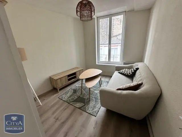 Appartement à louer 4 pièces 67.77m²