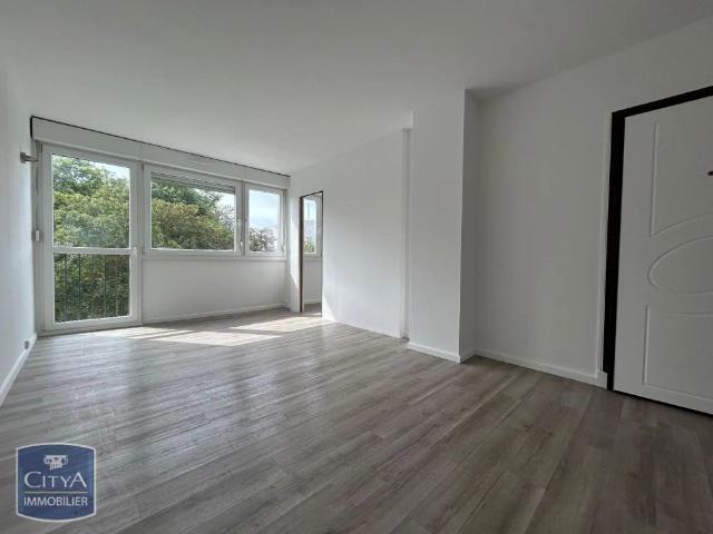 Appartement à louer 4 pièces 68.89m²