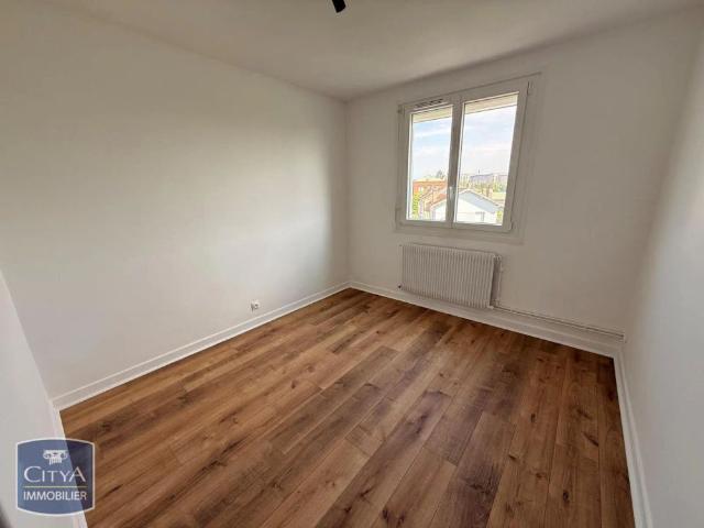 Appartement à louer 4 pièces 61.67m²