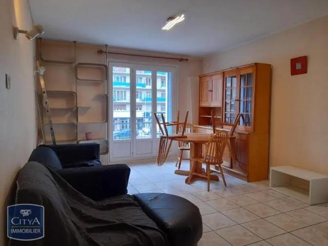 Appartement à louer 4 pièces 62.19m²