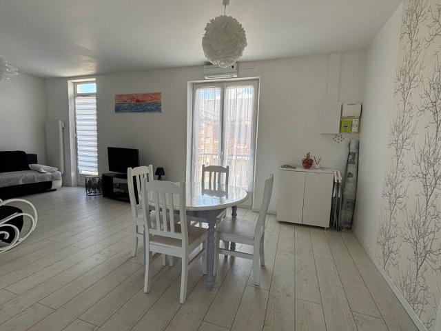 Appartement à louer 4 pièces 75,34 m