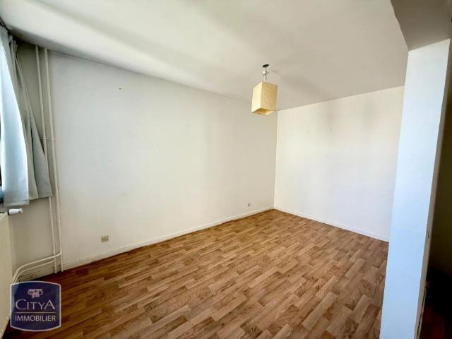 Appartement à louer 4 pièces 75.49m²