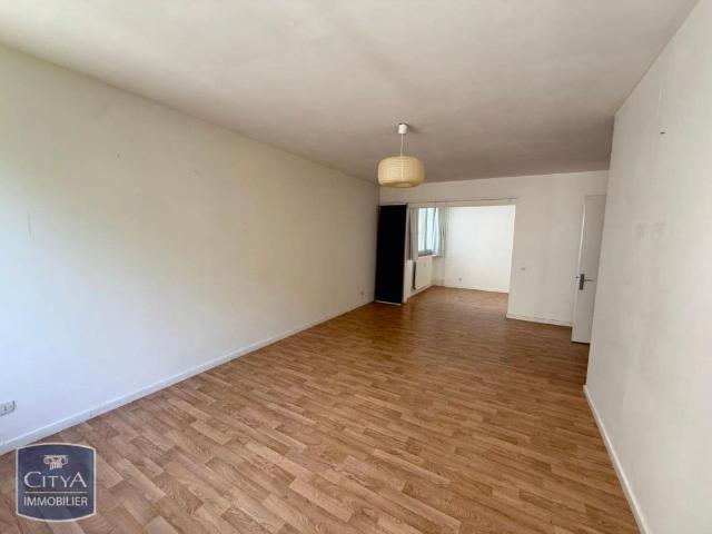 Appartement à louer 4 pièces 75.49m²