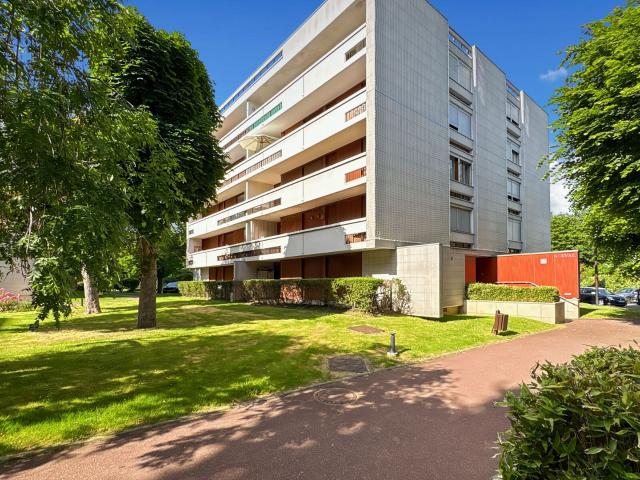 Appartement à louer 4 pièces 75,97 m