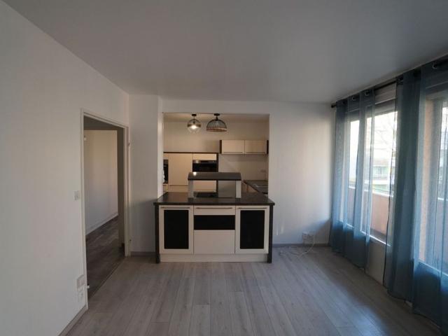 Appartement à louer 4 pièces • 76,70 m2 Chenôve