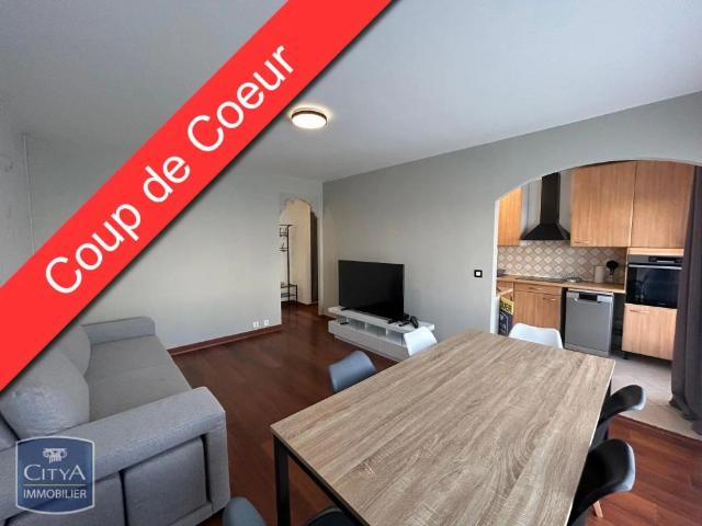 Appartement à louer 4 pièces 77.45m²