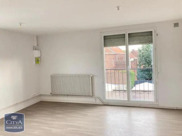 Appartement à louer 4 pièces 77.5m²