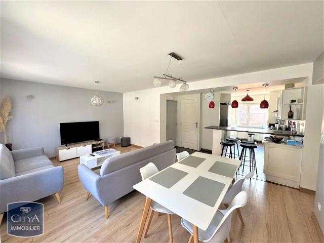 Appartement à louer 4 pièces 78.44m²