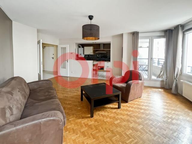 Appartement à louer 4 pièces • 78,41 m2 Lyon 8
