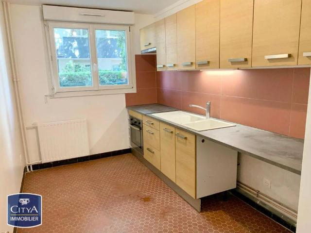 Appartement à louer 4 pièces 78.95m²
