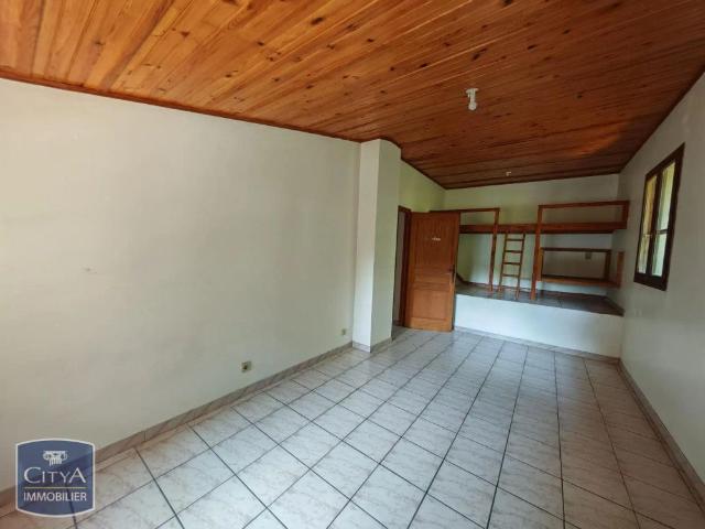 Appartement à louer 4 pièces 79.07m²