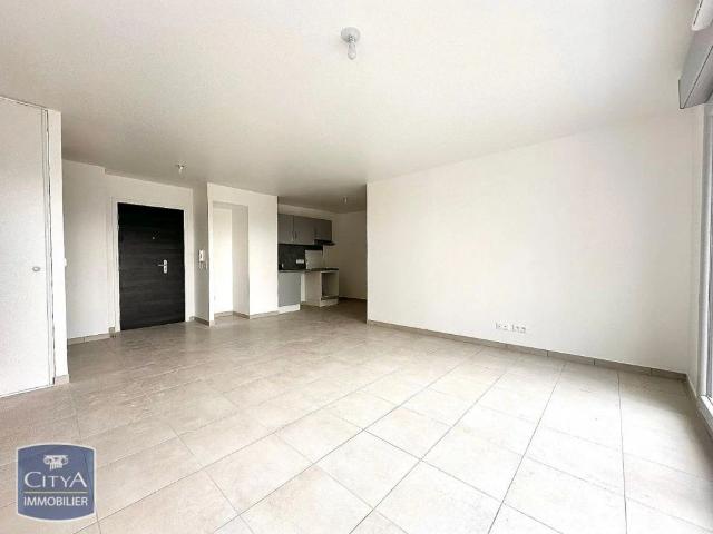 Appartement à louer 4 pièces 79.27m²