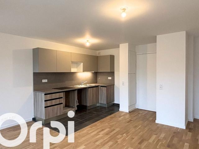 Appartement à louer 4 pièces 79,40 m