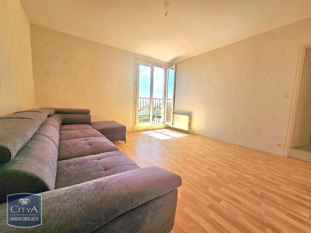 Appartement à louer 4 pièces 79.75m²