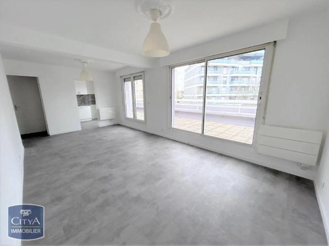 Appartement à louer 4 pièces 71.09m²