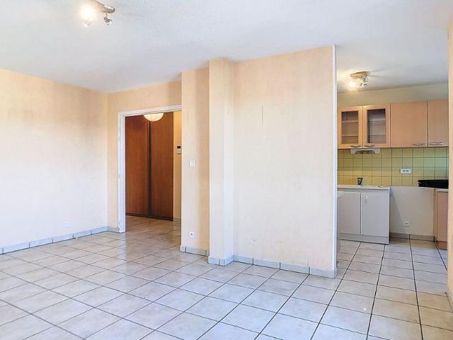 Appartement à louer 4 pièces • 71,40 m2 Arpajon sur Cère