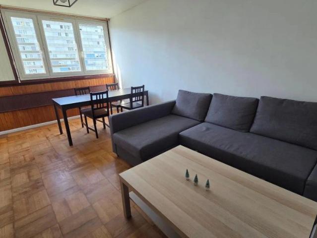 Appartement à louer 4 pièces 73.11m²