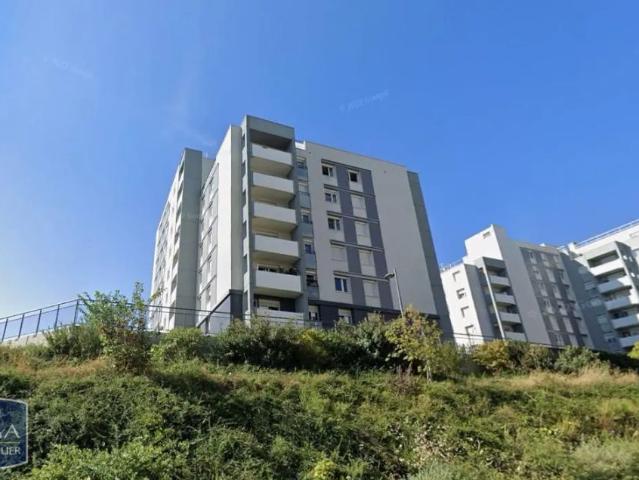 Appartement à louer 4 pièces 73.25m²