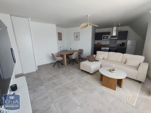 Appartement à louer 4 pièces 84.9m²