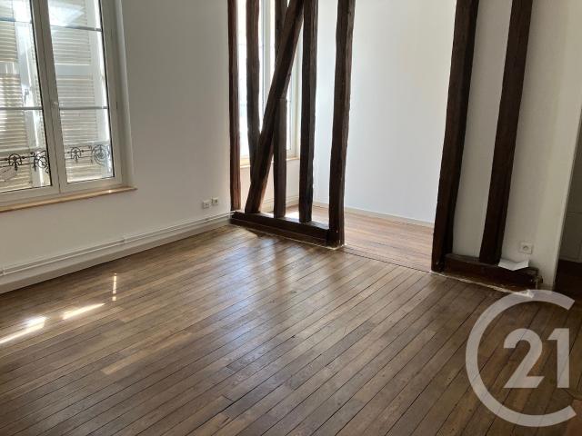Appartement à louer 4 pièces 85 m