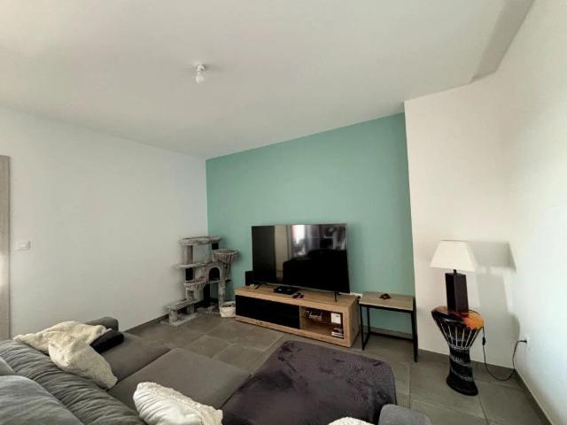 Appartement à louer 4 pièces 85.12m²