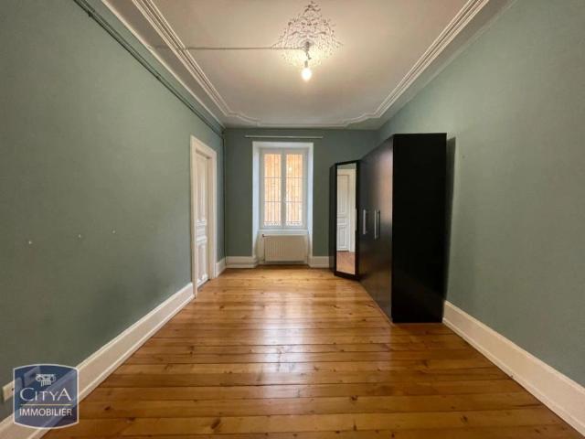 Appartement à louer 4 pièces 85.84m²