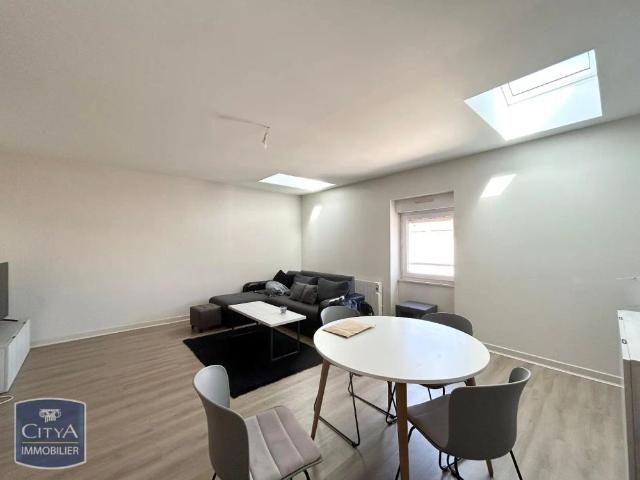 Appartement à louer 4 pièces 86.32m²