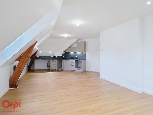 Appartement à louer 4 pièces 86,96 m