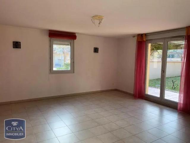 Appartement à louer 4 pièces 87.38m²