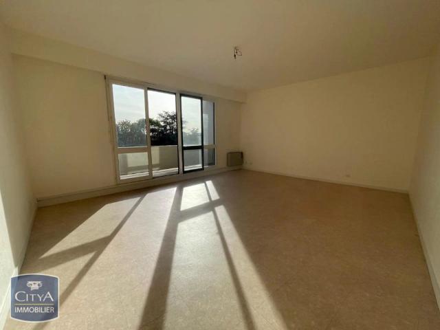 Appartement à louer 4 pièces 87m²