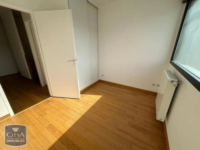 Appartement à louer 4 pièces 88.86m²