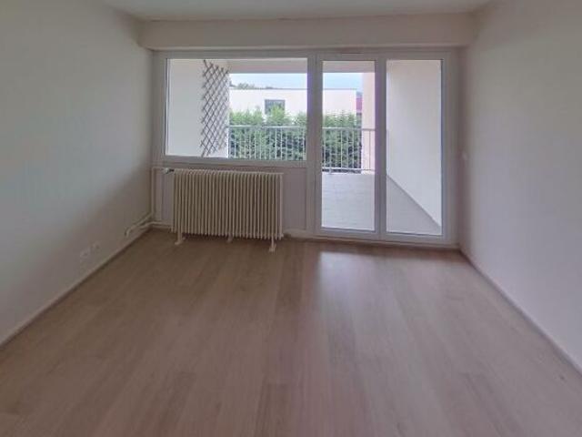 Appartement à louer 4 pièces • 89,96 m2 Neuville sur Saône