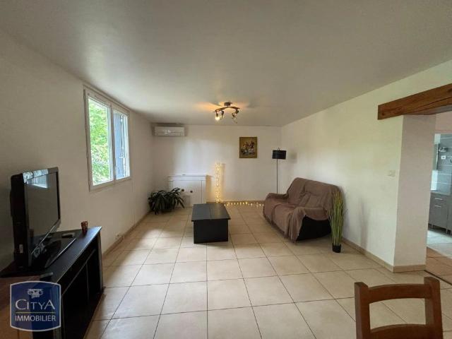 Appartement à louer 4 pièces 89m²
