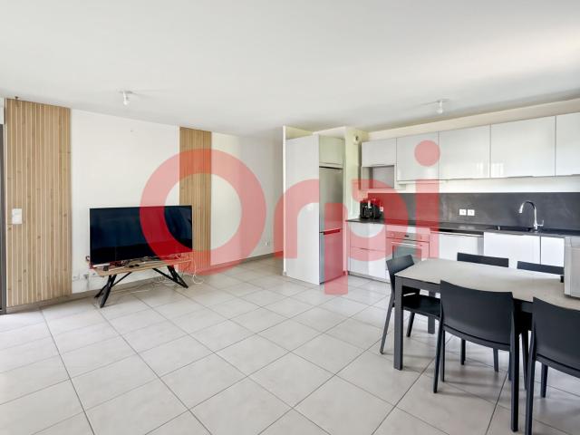 Appartement à louer 4 pièces 80,83 m