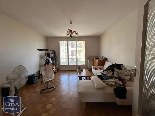 Appartement à louer 4 pièces 80.96m²