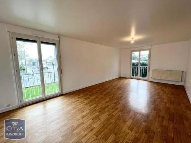 Appartement à louer 4 pièces 81.41m²