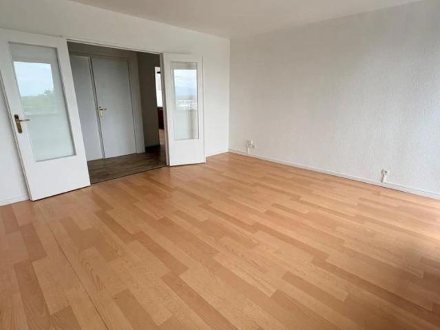 Appartement à louer 4 pièces 81.65m²
