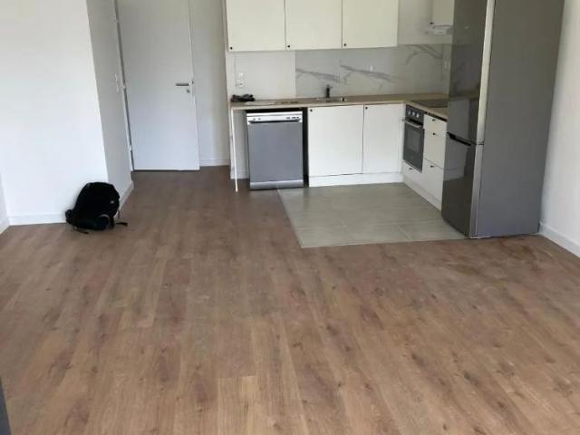 Appartement à louer 4 pièces 82.41m²