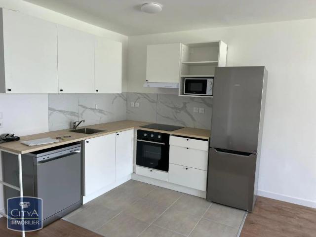 Appartement à louer 4 pièces 82.41m²