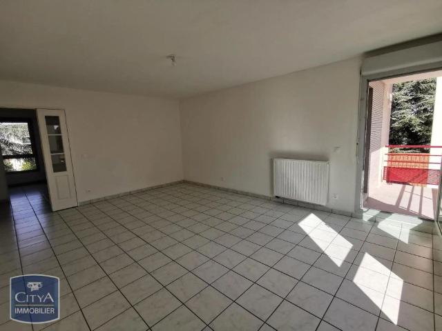 Appartement à louer 4 pièces 82.42m²