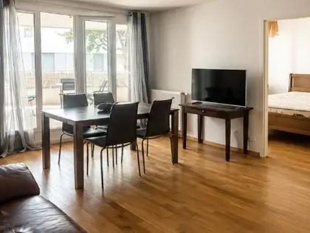 Appartement à louer 4 pièces 82.55m²