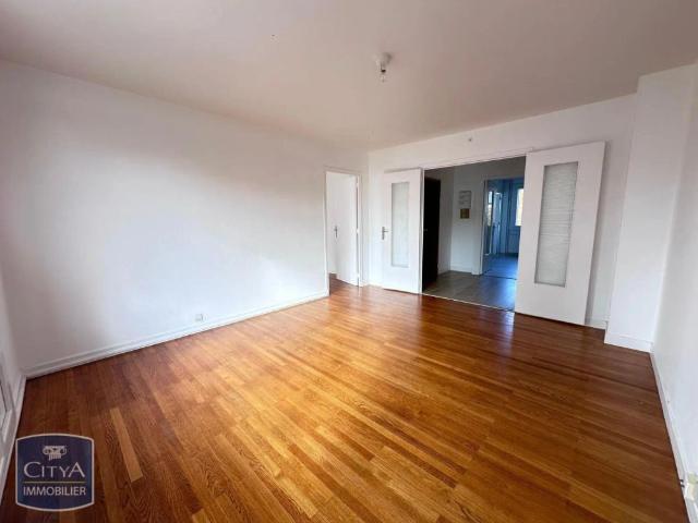 Appartement à louer 4 pièces 82.66m²
