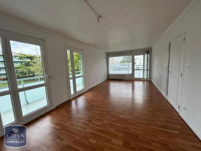 Appartement à louer 4 pièces 82.76m²