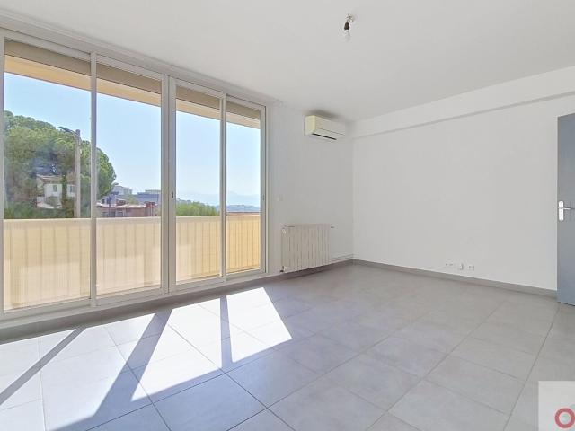 Appartement à louer 4 pièces 83 m