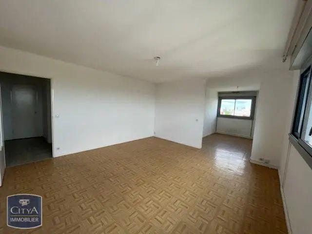 Appartement à louer 4 pièces 83.28m²
