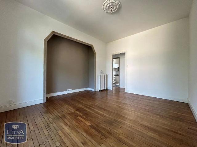 Appartement à louer 4 pièces 83.99m²