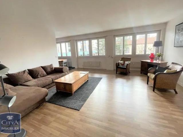 Appartement à louer 4 pièces 95.27m²