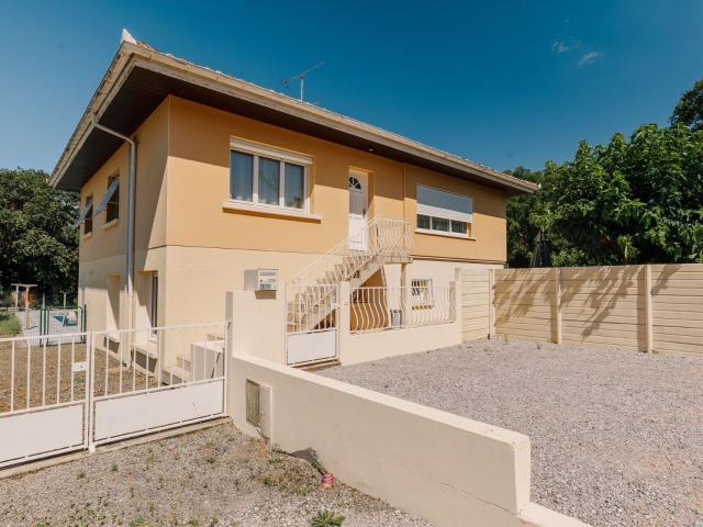 Appartement à louer 4 pièces 97 m